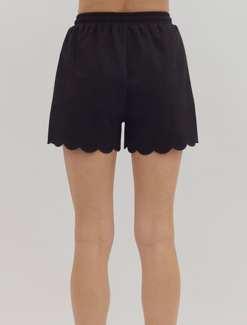 Scallop Edge Shorts - Black