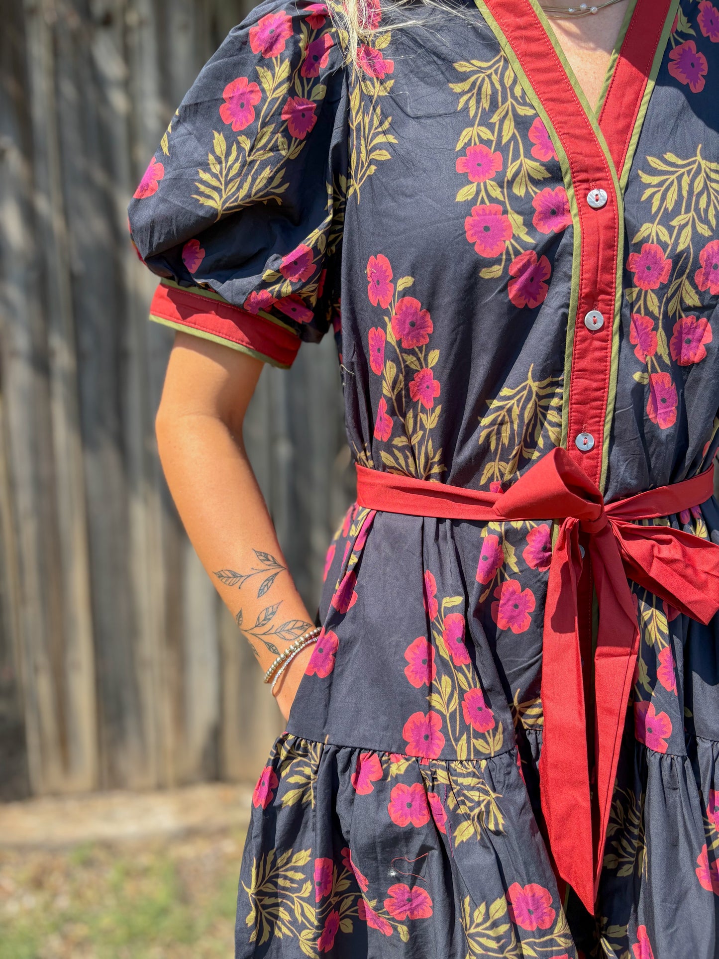 Floral Belt Dress - Black