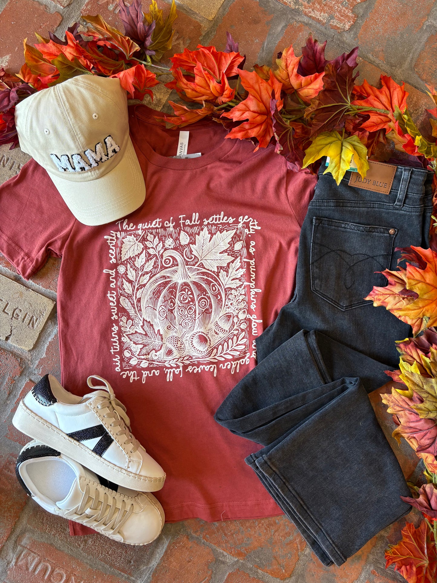 The Quiet of Fall Tee - Rust