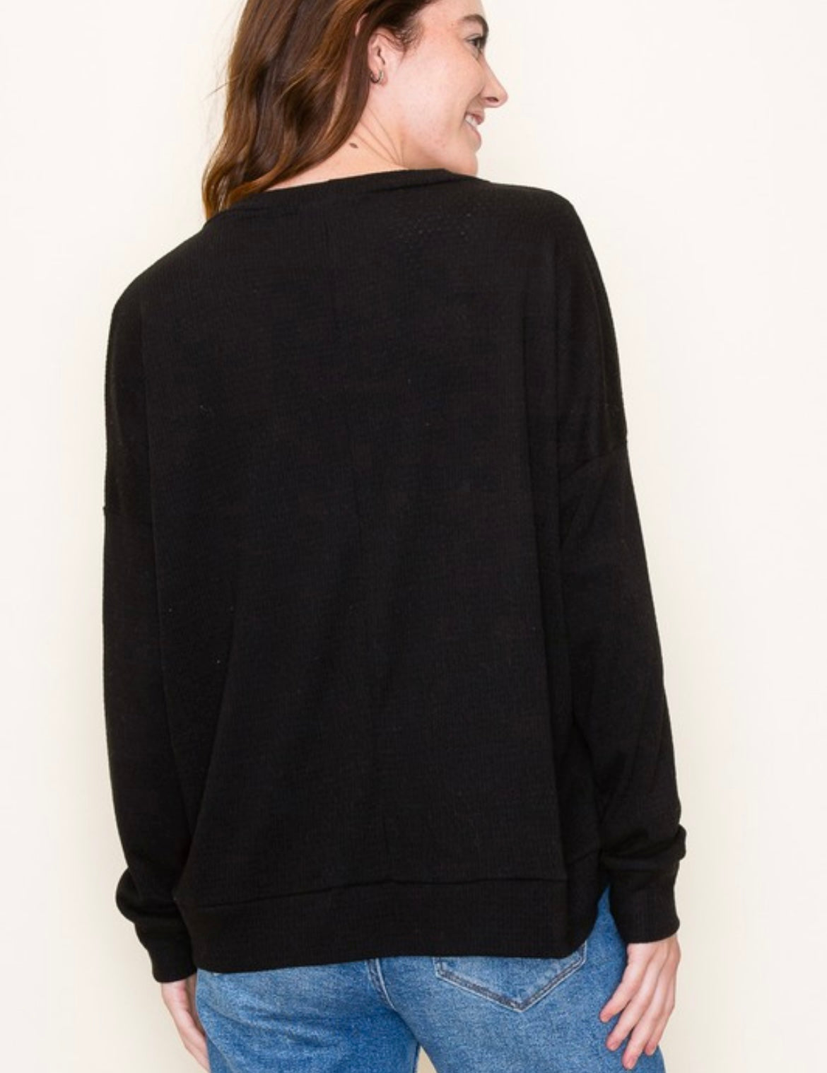 Black Pullover Knit Long Sleeve