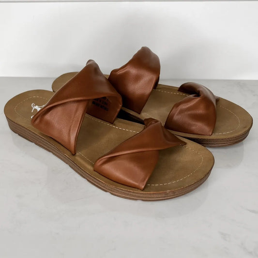 With a Twist Sandals — Cognac