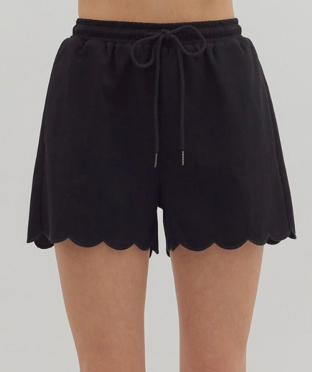 Scallop Edge Shorts - Black
