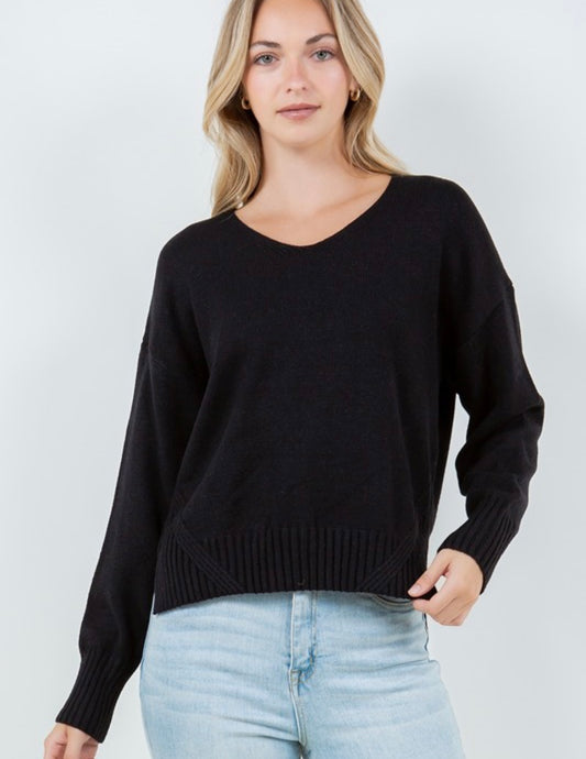 Pullover Sweater — Black