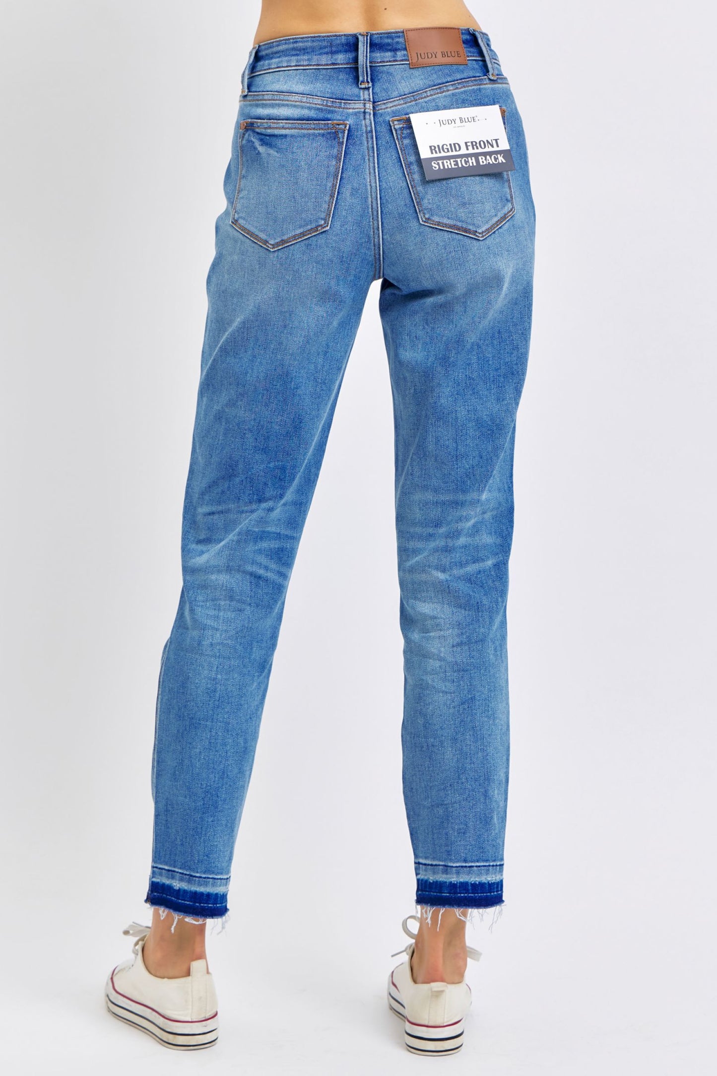 Mid Rise Rigid Magic Jeans