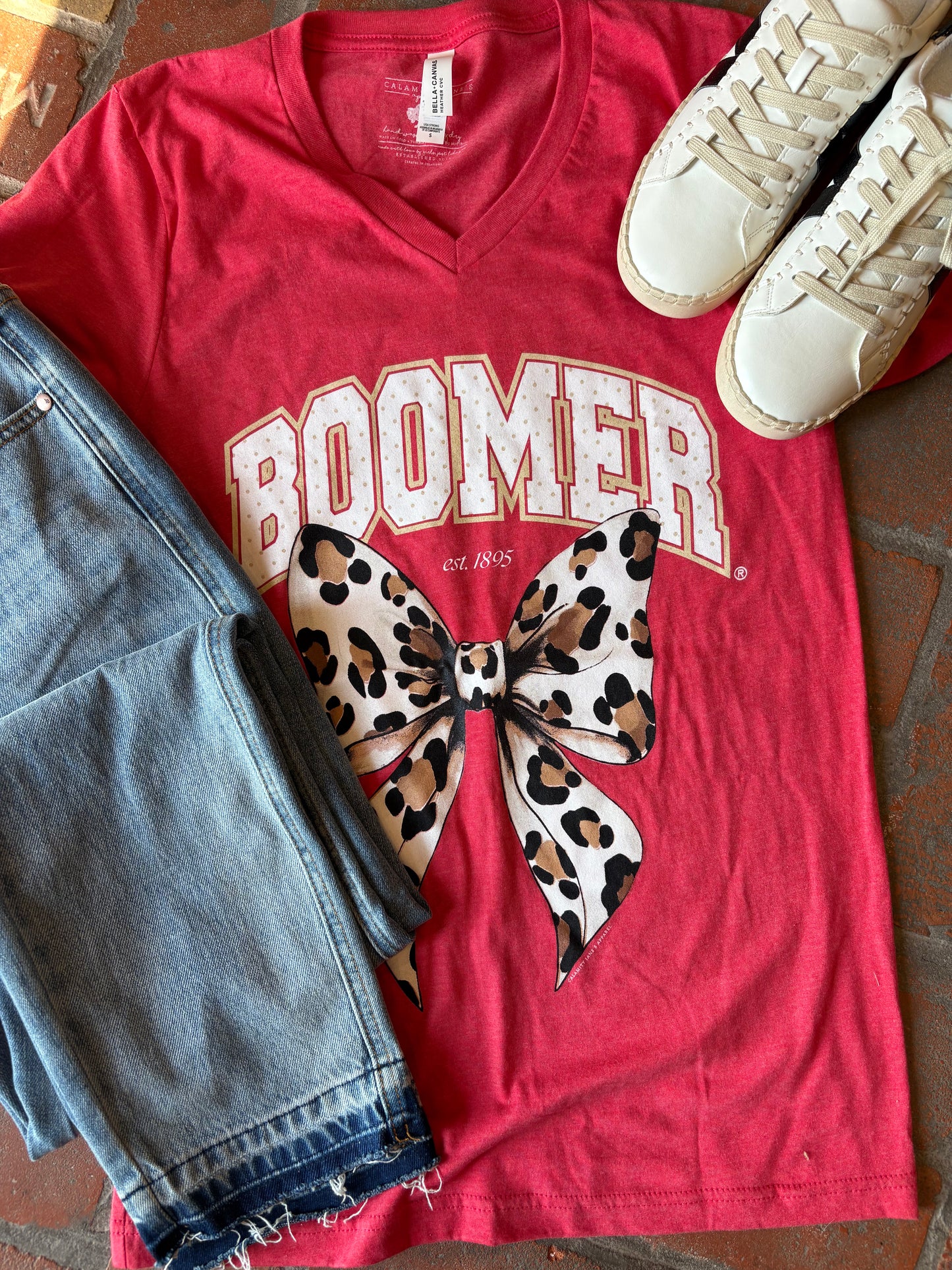 Boomer Leopard Bow Tee - Red